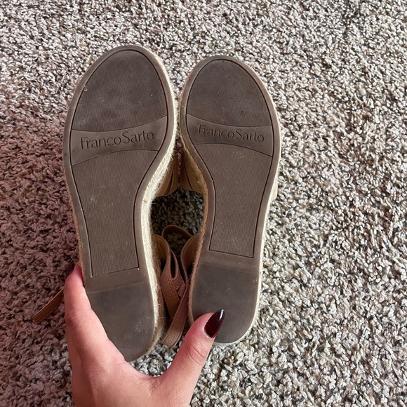 Beige/Pink snakeskin wedge heels - Picture 3 of 5